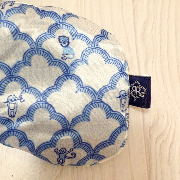NIB! ROLLER RABBIT Target Mystery Box Blue Satin-y Sleep Mask & Hair Tie - Picture 2 of 5